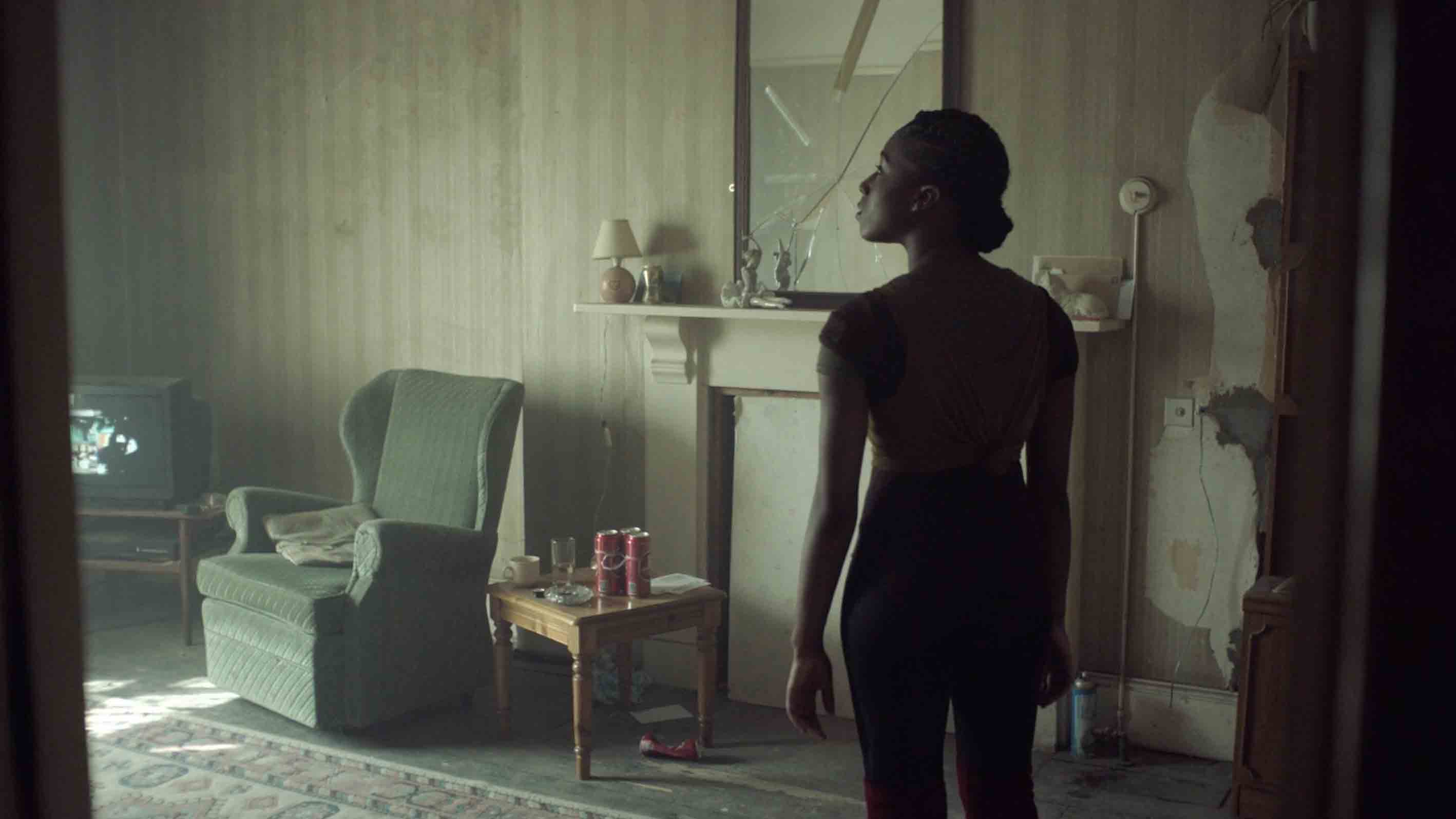 BARNARDOS ´Believe In Me´- Sara Dunlop